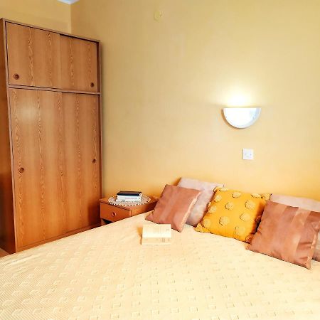 Cozy Apartments Danica Novalja With Terrace - First Floor Exteriör bild